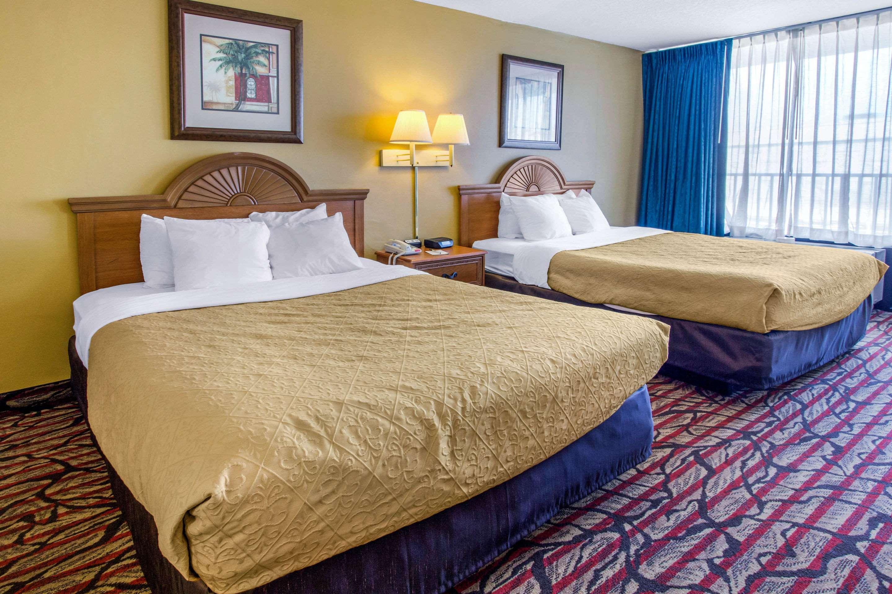 Rodeway Inn Central Clearwater Beach Екстер'єр фото