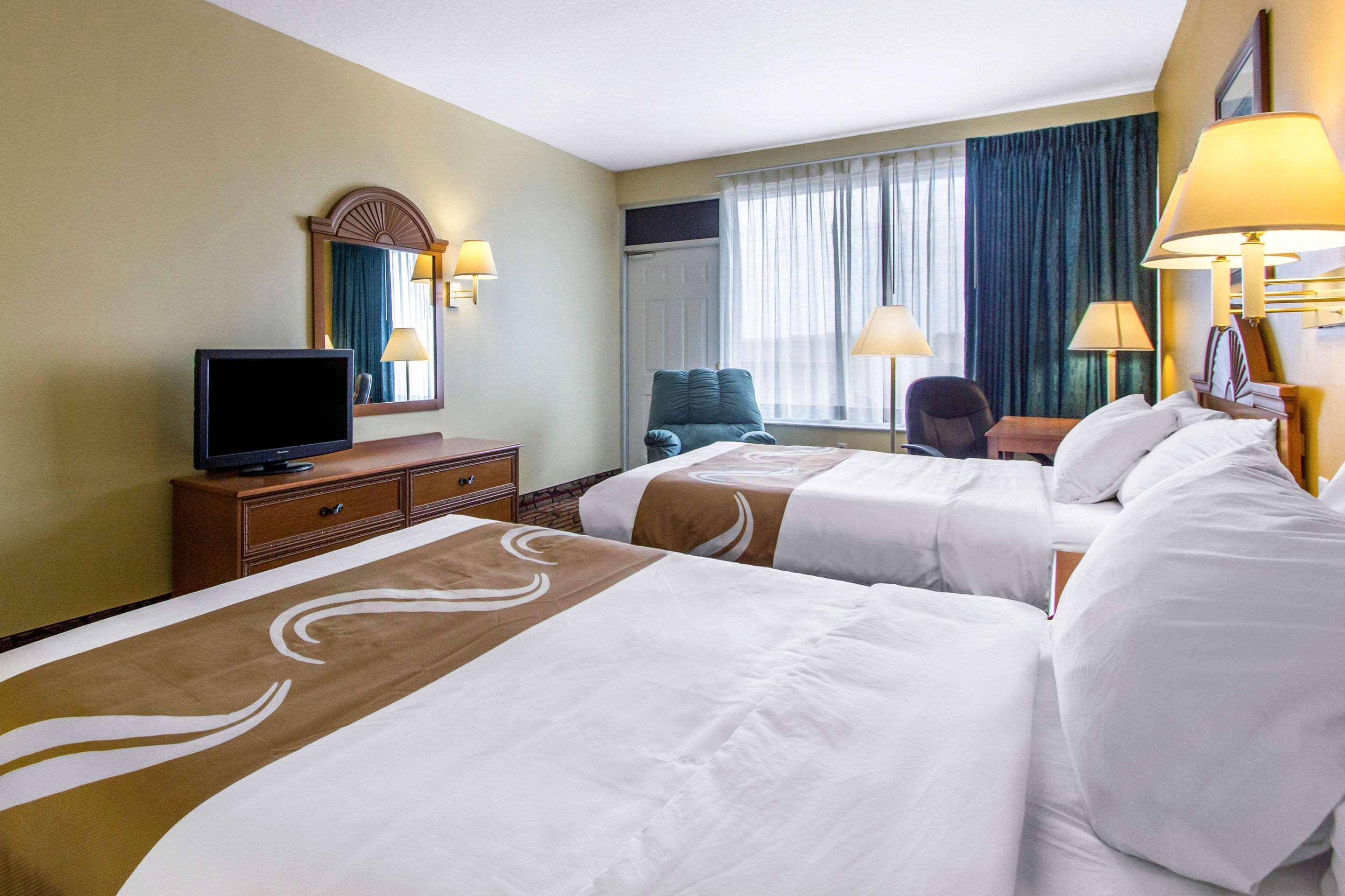 Rodeway Inn Central Clearwater Beach Екстер'єр фото
