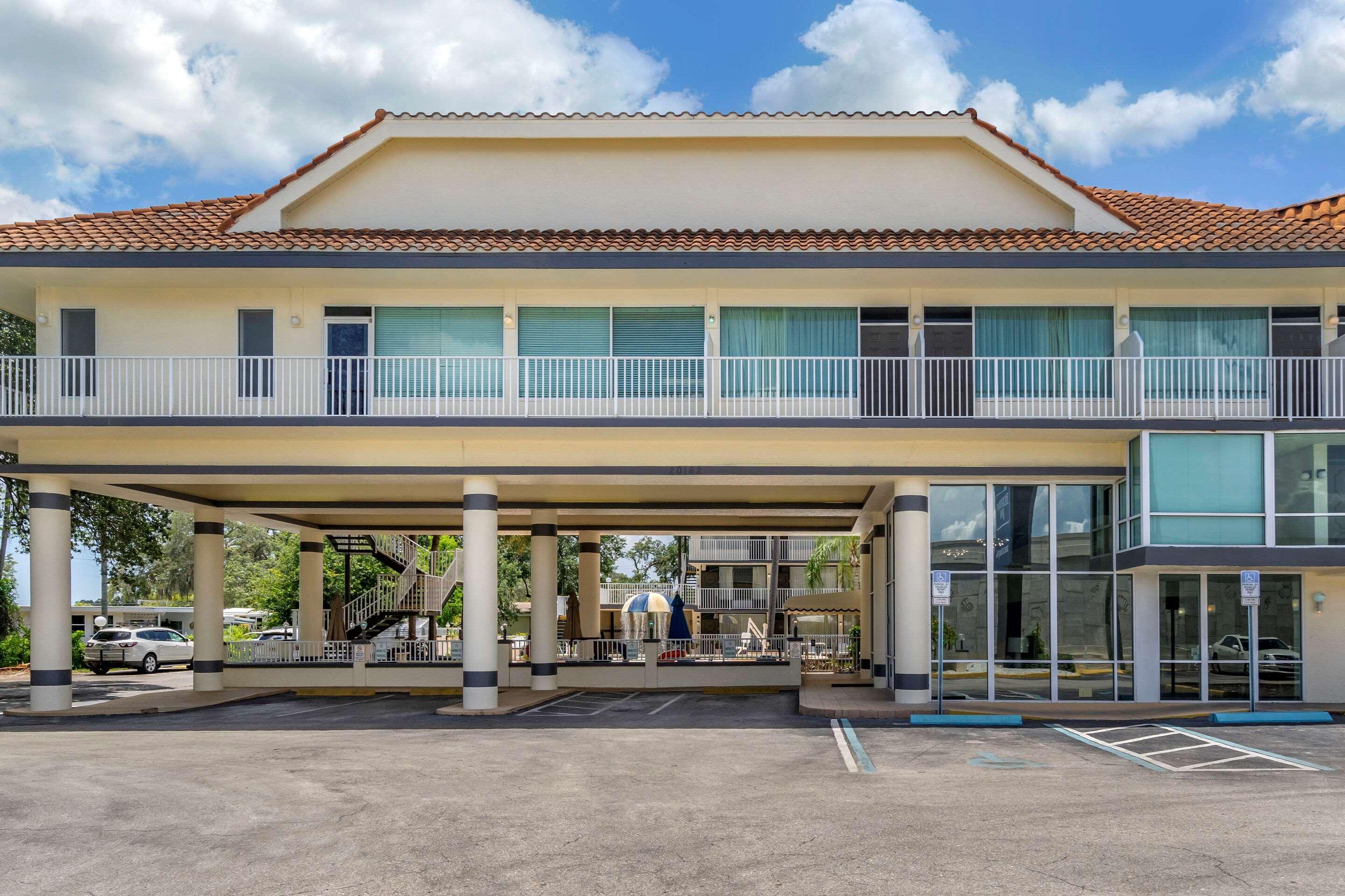 Rodeway Inn Central Clearwater Beach Екстер'єр фото