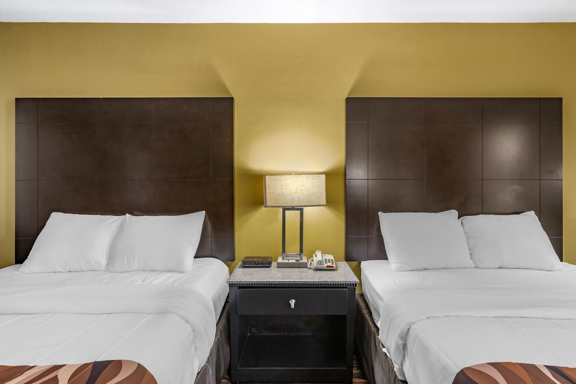 Rodeway Inn Central Clearwater Beach Екстер'єр фото