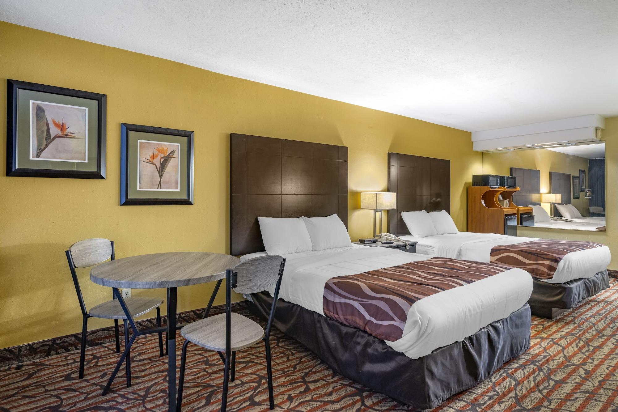 Rodeway Inn Central Clearwater Beach Екстер'єр фото